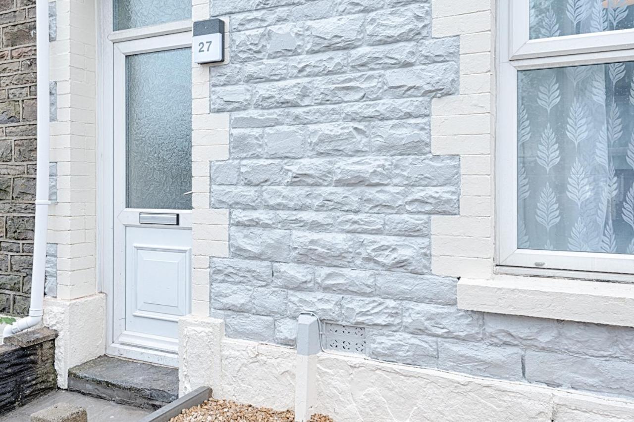 Large Green Garden, 4 Bedrooms, Sleeps 8 Swansea Eksteriør bilde
